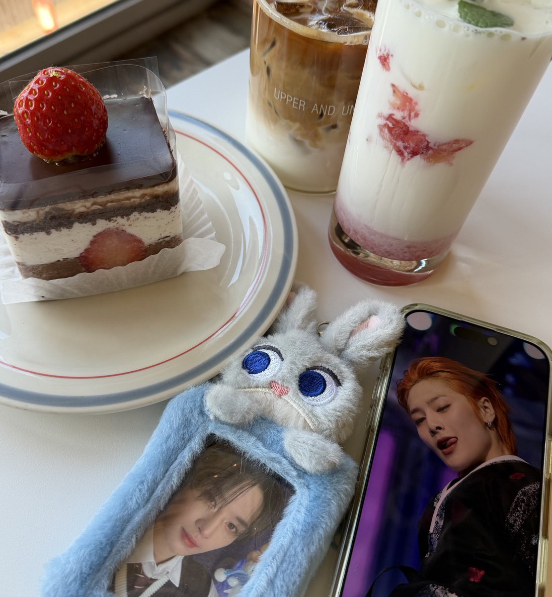 zomuulzomuul's tweet image. 약1년반만에떡도리탕재회…….