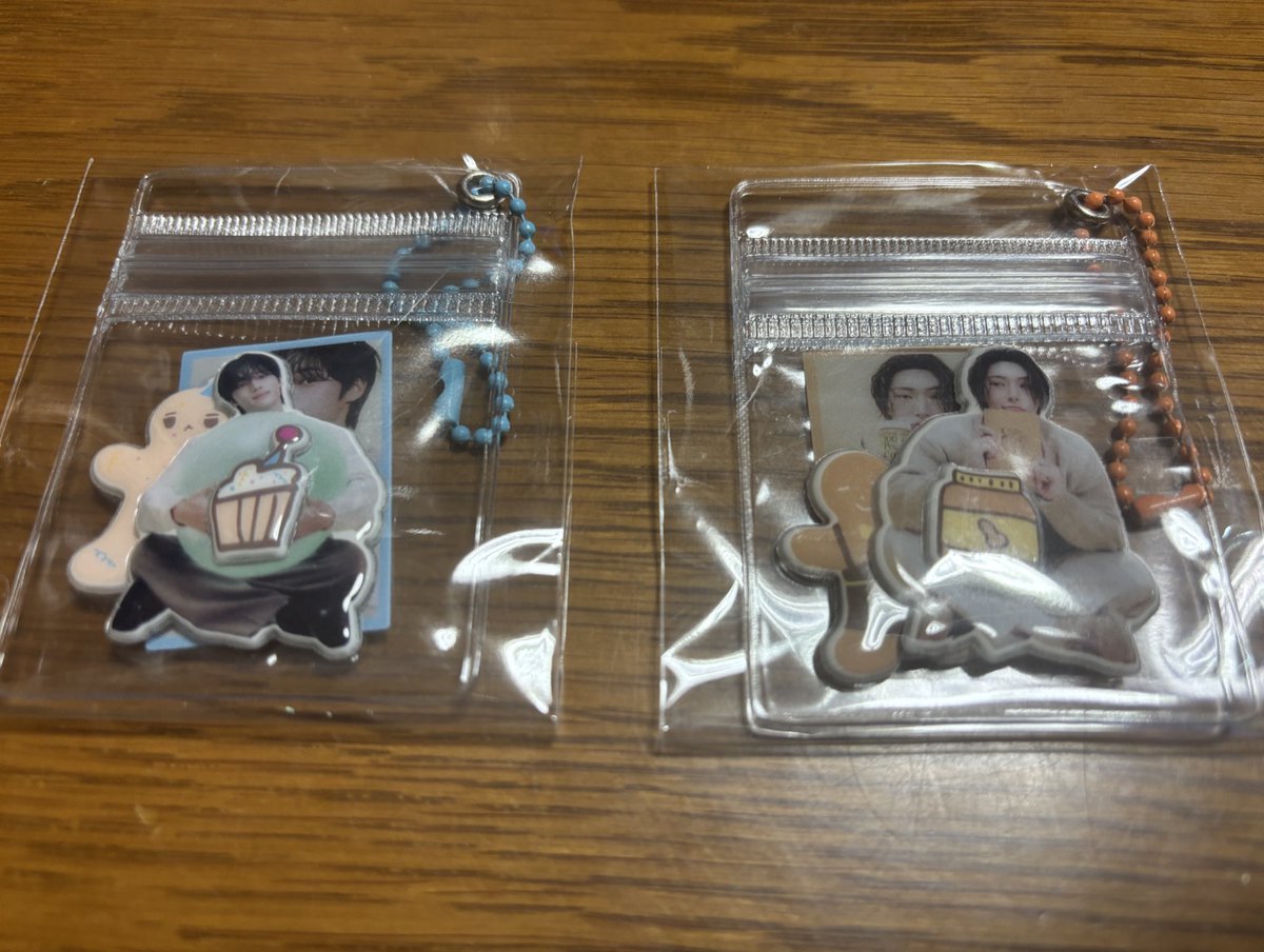 ATEEZ シーグリ2026 SEASONS GREETINGS 特典トレカ キーリング

【譲】 yes24トレカ　ジョンホ
　　キーリング　ミンギ　ウヨン

【求】 ユノ

郵送交換又は1/17手渡し希望です。
お気軽にお声掛けください🙇

#ATEEZ交換