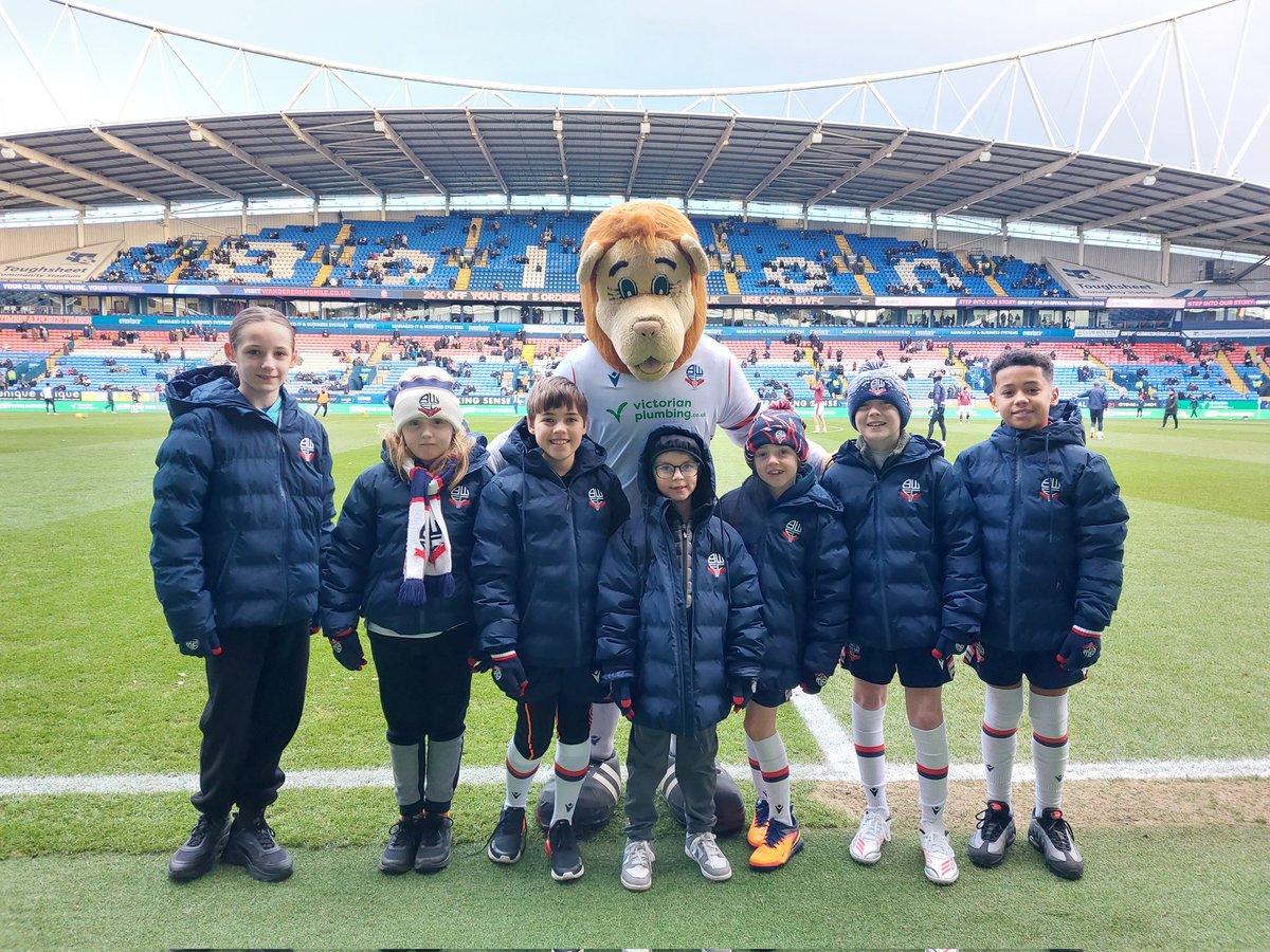 Today's Community Player Escorts 🦁 ⚽ #bwfc