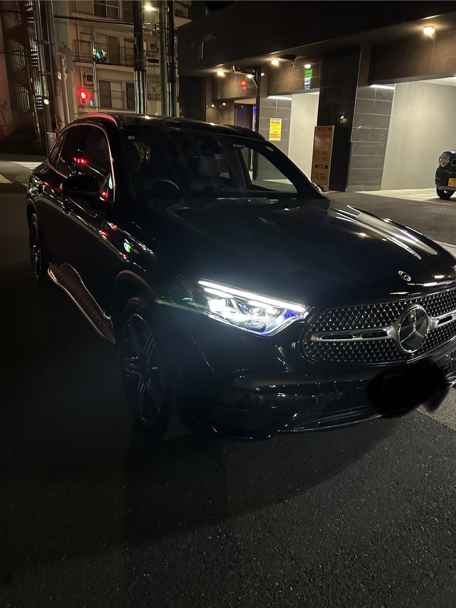RaMu68chan's tweet photo. 納車から1週間
やっと乗りなれてきた( *´꒳`*)੭⁾⁾
この🚗に似合う大人になるのは
後、数年かかりそうですw
それと今年こそは
ぜったい大人しくします(ㆆᴗㆆ) https://t.co/5e9mO6EqMY