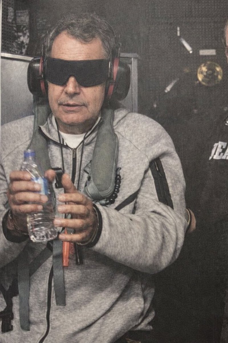 El
Nike tech queda tan bien !!! JUST DO IT