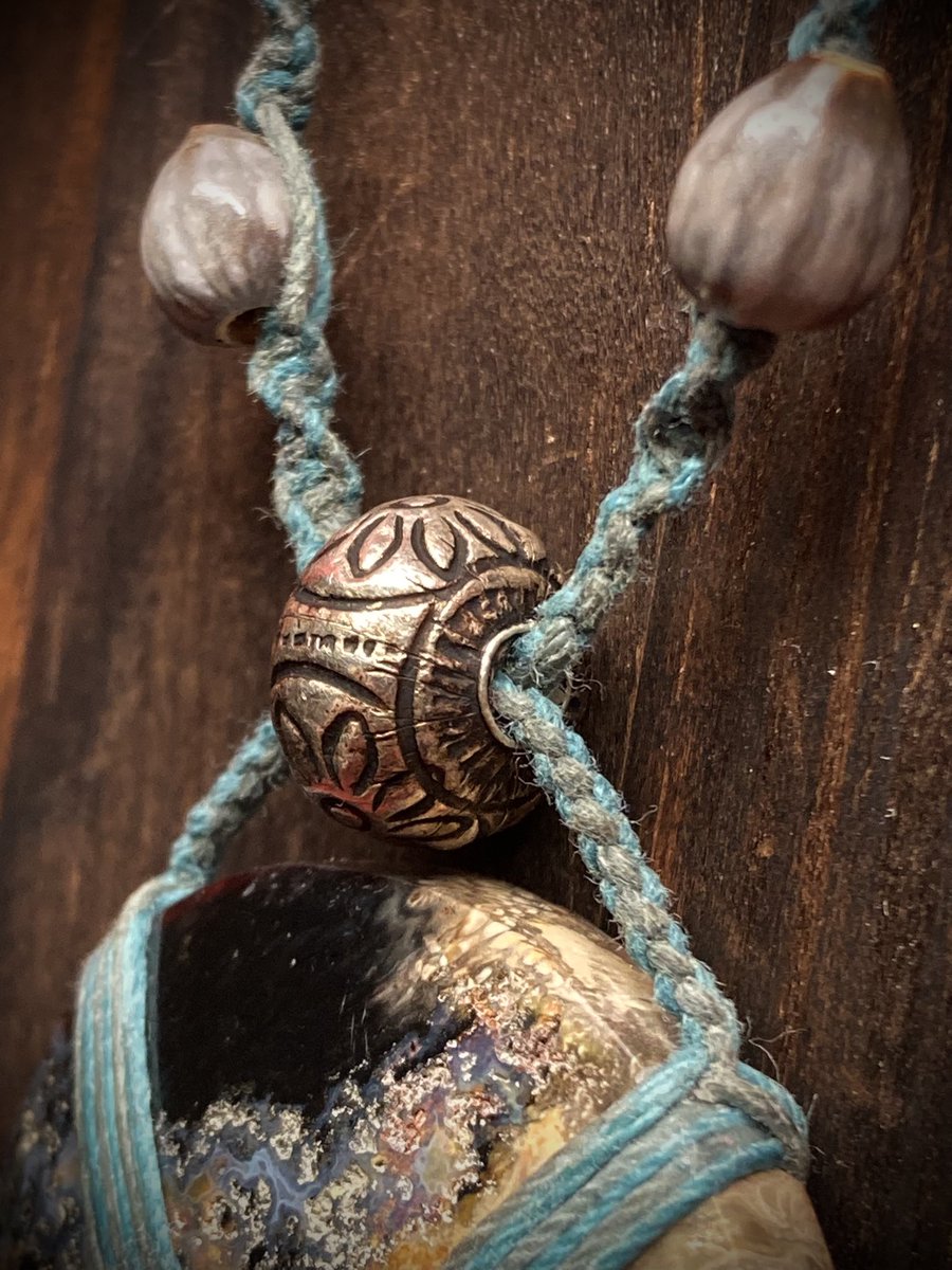 ArtisanMystic's tweet image. クレセントパームルッツアゲートのロングネックレス

やっと…新出品です…！

natureshop.base.shop/items/127627453