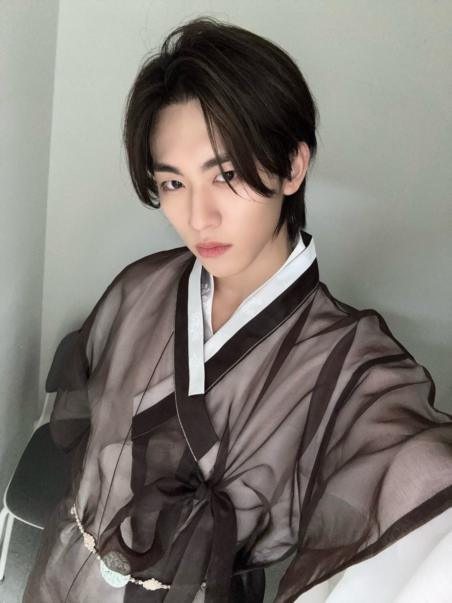 다알면서 모르는척기억안나는척  올려썼낭??하는거 보소ㅋㅋ  남자여우짓  조심해라진짜...