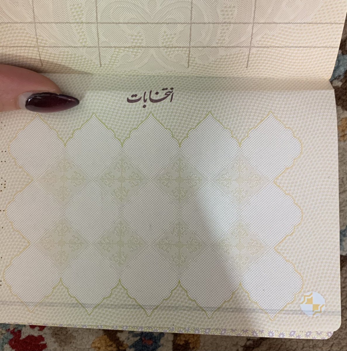 ریحانم tweet media