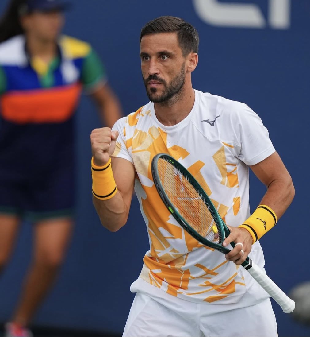 BiHTennis's tweet image. To start things off, let’s take a look at our players before the season starts:

1. Damir Džumhur - 66th: Won 21 matches, lost 27. After being nearly absent from 2020-2024, 2025 was a great success. His best match came against current #1 Alcaraz.

Prediction: Should stay top 100