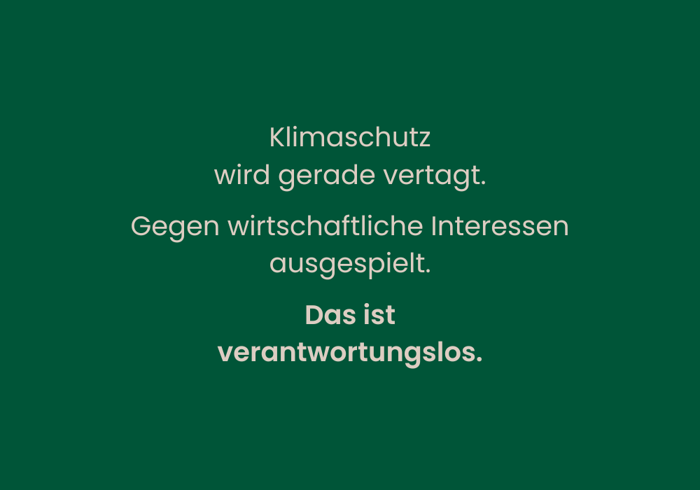 GrueneBeate's tweet photo. 2025 war ein Jahr der Klimakatastrophen. Extremwetter nimmt zu, Umwelt und Menschen geraten unter Druck. Trotzdem wird Klimaschutz von der Merz-Regierungweiter vertagt. Die Fakten zeigen, was auf dem Spiel steht: unsere Lebensgrundlagen.
https://t.co/7pzOizg8M9 https://t.co/XTXeYhfsFw