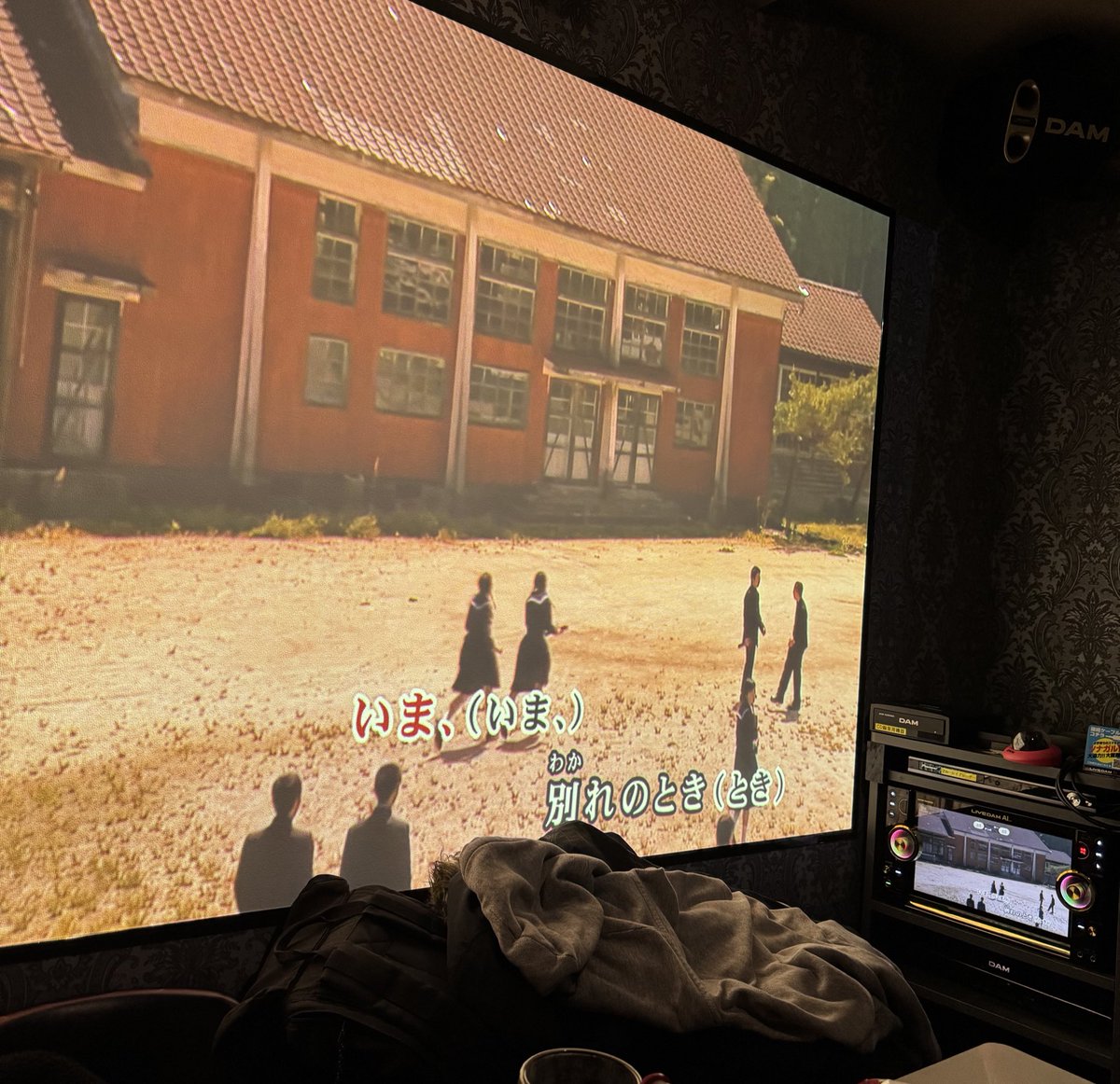 phi233's tweet image. 伝説のスト6勢カラオケ(合唱編)