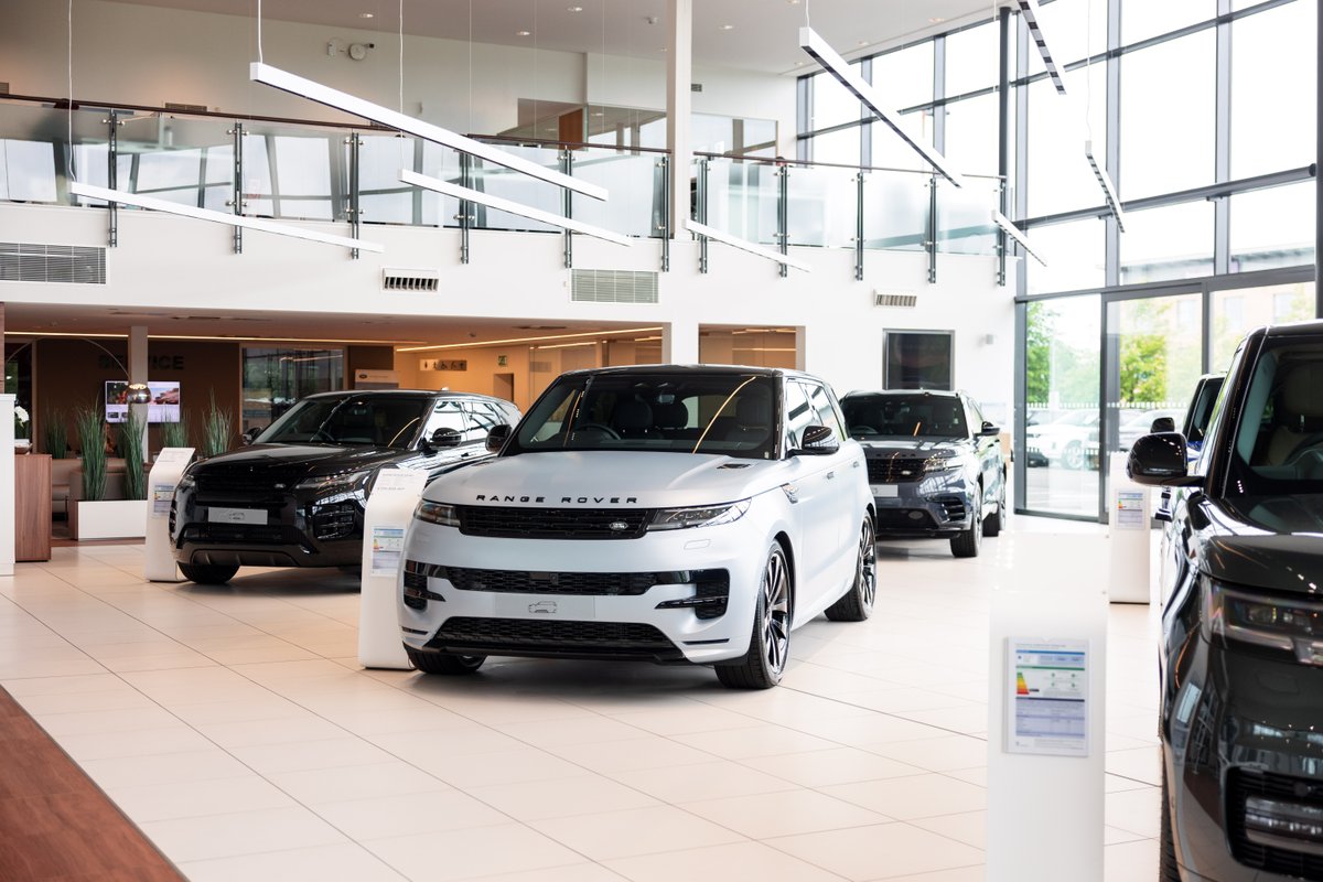 Pentland Land Rover tweet media