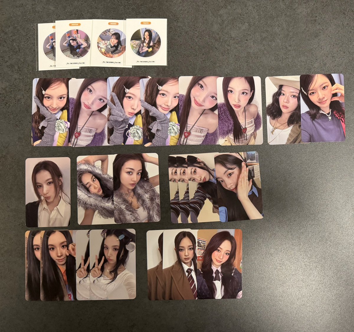 TWICE トレカ 買取 【譲】画像のもの ナヨン、ジョンヨン、モモ、サナ