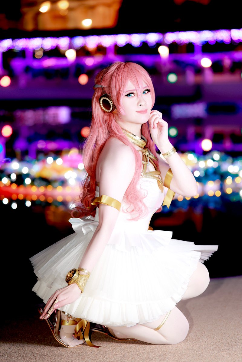 コスプレ写真・4K読込可】 VOCALOID 巡音ルカ 初音ミクシンフォニー