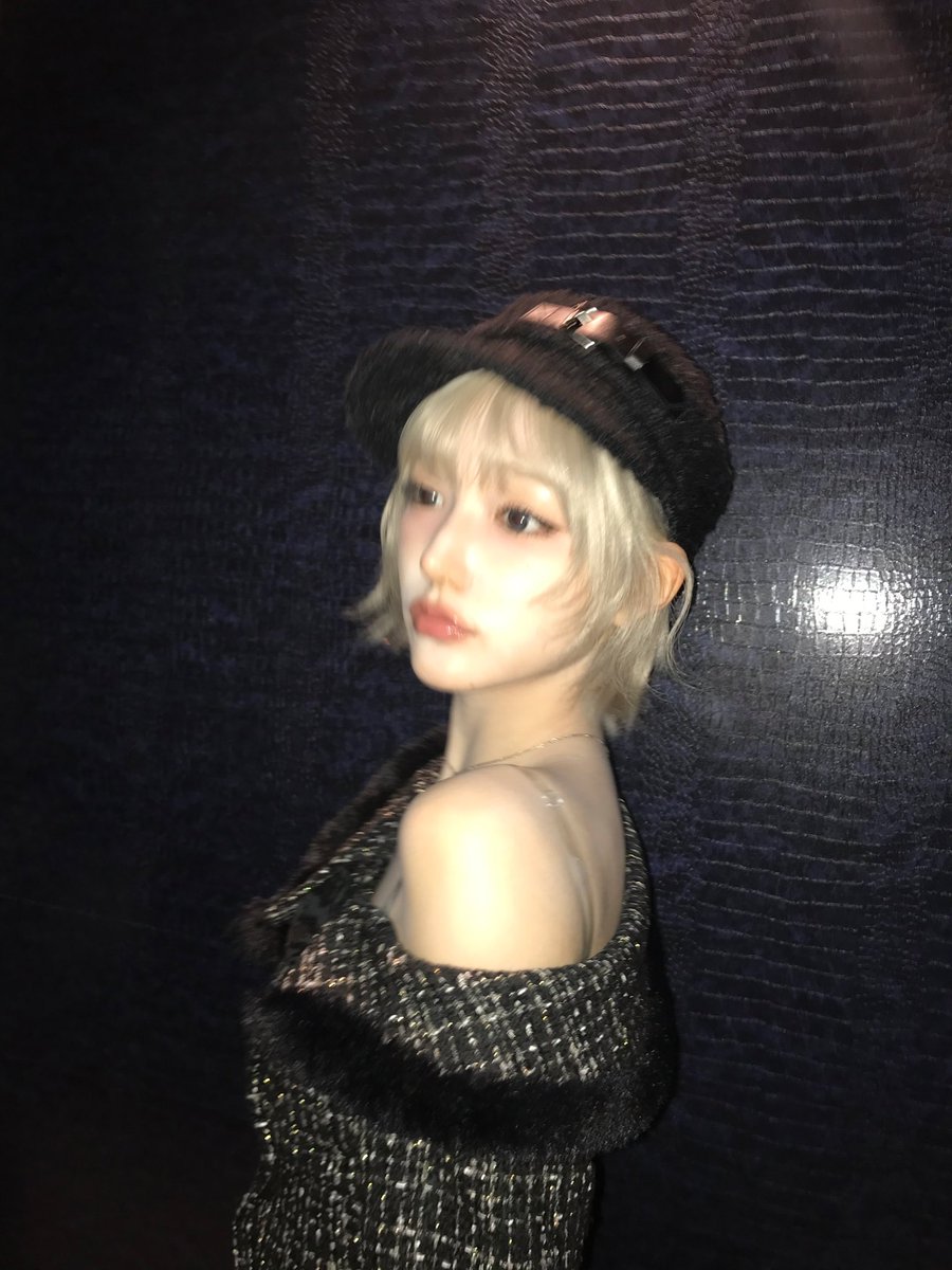 티키들과 함께한 첫 크리스마스❤️🌲

#KiiiKiii #키키 #JIYU #지유