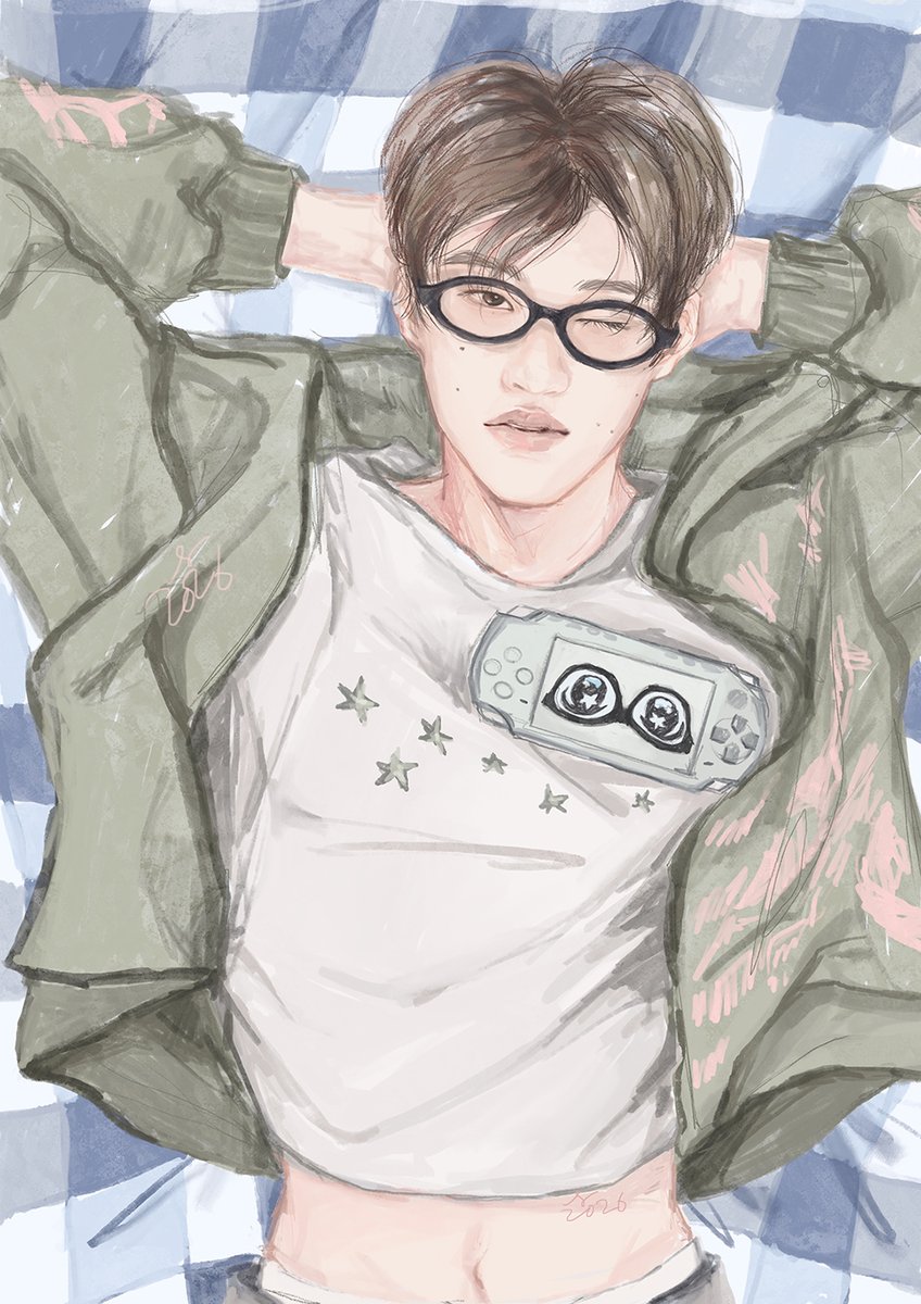 เมื่อวานลงไปชั่วโมงนึง มีคนเฟบ1คน (ขอบคุณคุณคนนั้นมากๆจากใจ แต่สุดท้ายเราก็ลบออกไปเงียบๆ y_y) แต่วันนี้คิดได้ว่า วาดอยู่ตั้ง3วัน ลงไปเถอะ 555