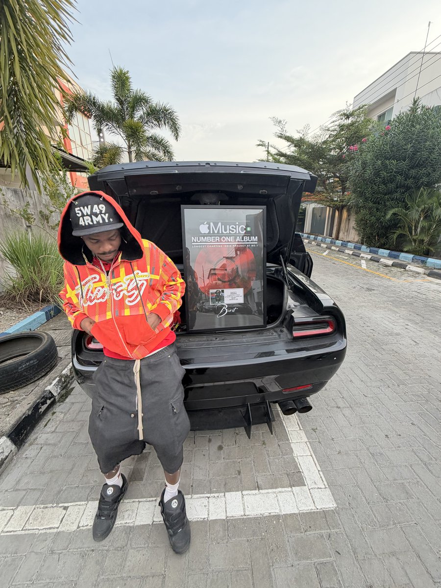 𝙨𝙪𝙥𝙖𝙨𝙤𝙡𝙙𝙞𝙚𝙧 🪖 tweet media