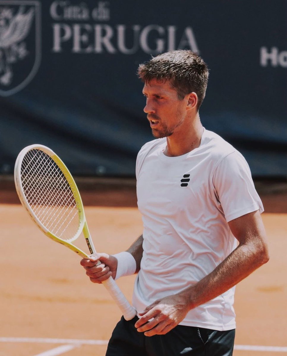 BiHTennis's tweet image. 2. Nerman Fatić - 224th: Had a sensational year, won 47 matches and lost 14. Made up 160 places. Takes part in the AO qualifiers. Drove me crazy against Ecuador. 

Prediction: Should finish in the top 200 at least.