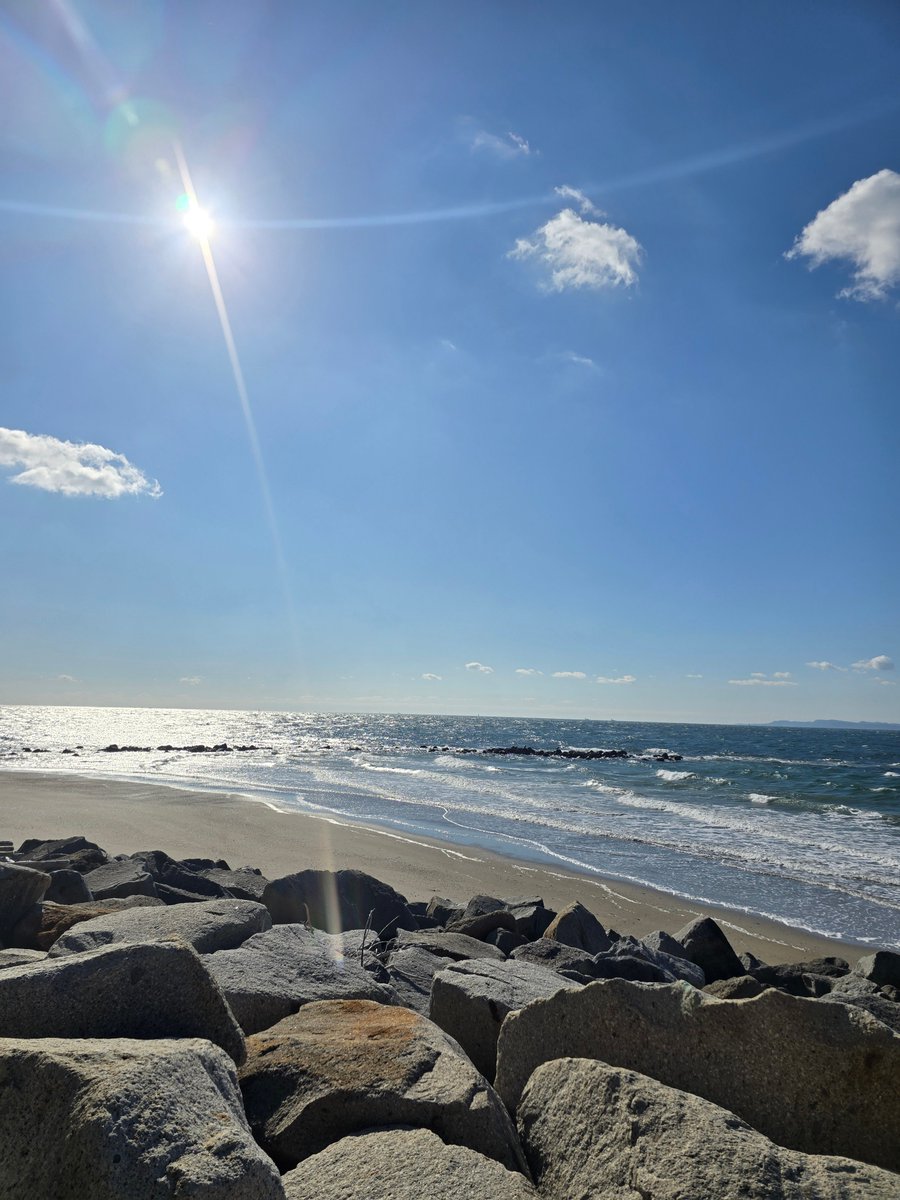 hitochan2013's tweet image. EMOTIONS/MARIAH CAREY
こんばんは🌃
明けましておめでとうございます(._.)ｵｼﾞｷﾞ
＃土山和子 さん、スタッフさん、＃アナミュー リスナーの皆さん、今年もよろしくお願いいたします～
＃AMS　＃FM京都　＃アルファーステーション