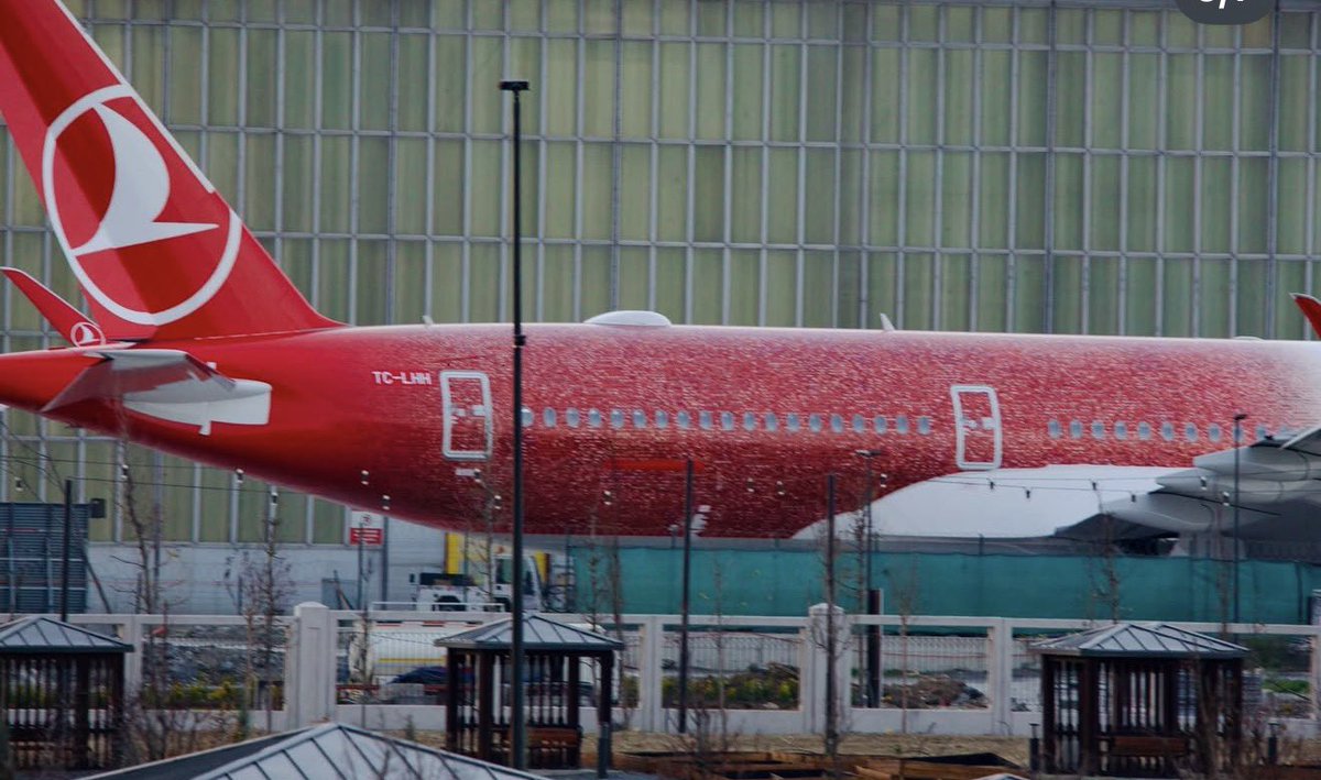 Turkish Airlines unveils a brand-new Airbus A350-900 (TC-LHH) special 500th-aircraft livery, featuring pictures of all current employees.