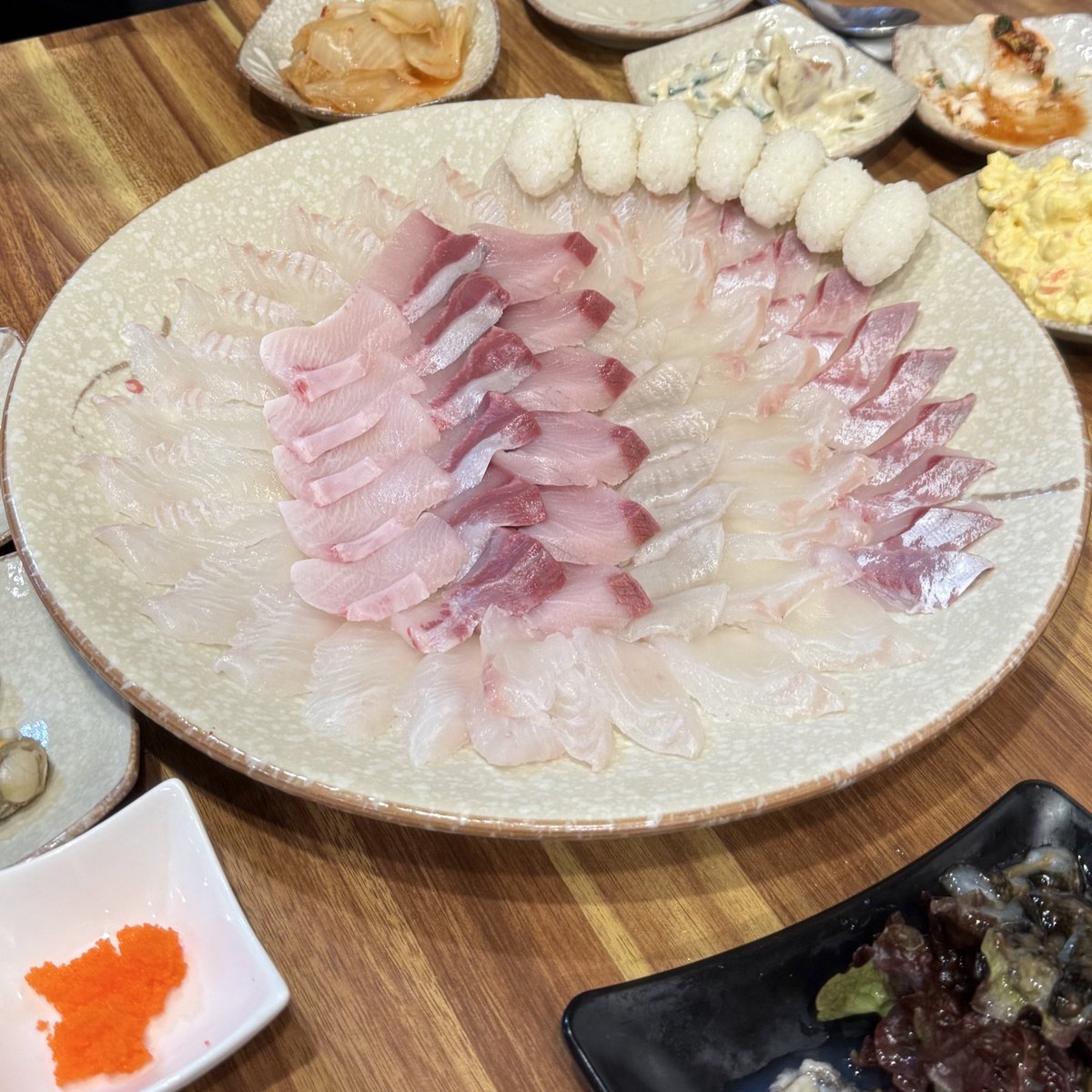 _kingod's tweet photo. 배부른 부산 끗 。 https://t.co/sb2zjVBzth