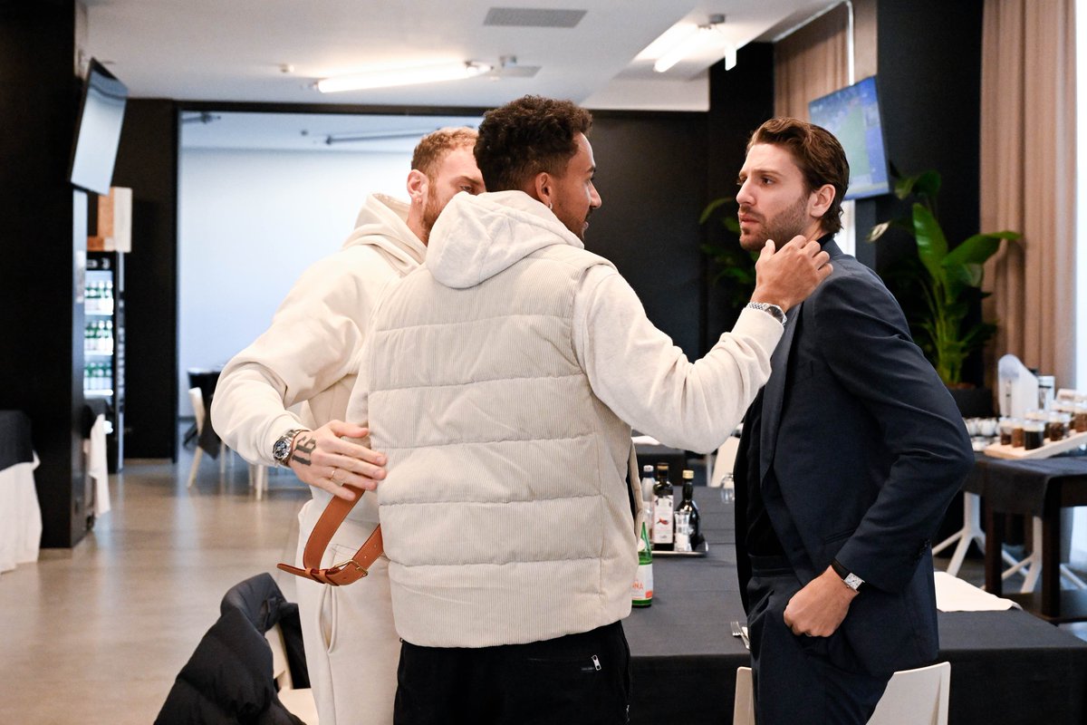 JuventusFC tweet media