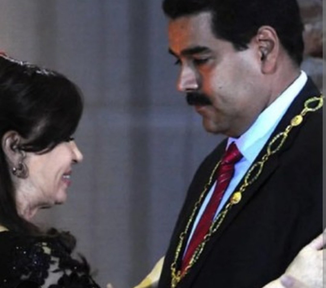 Quitarán la condecoración que #CFK le dio #Maduro <a href="/madorni/">Manuel Adorni</a> ?? 🙏🙏
