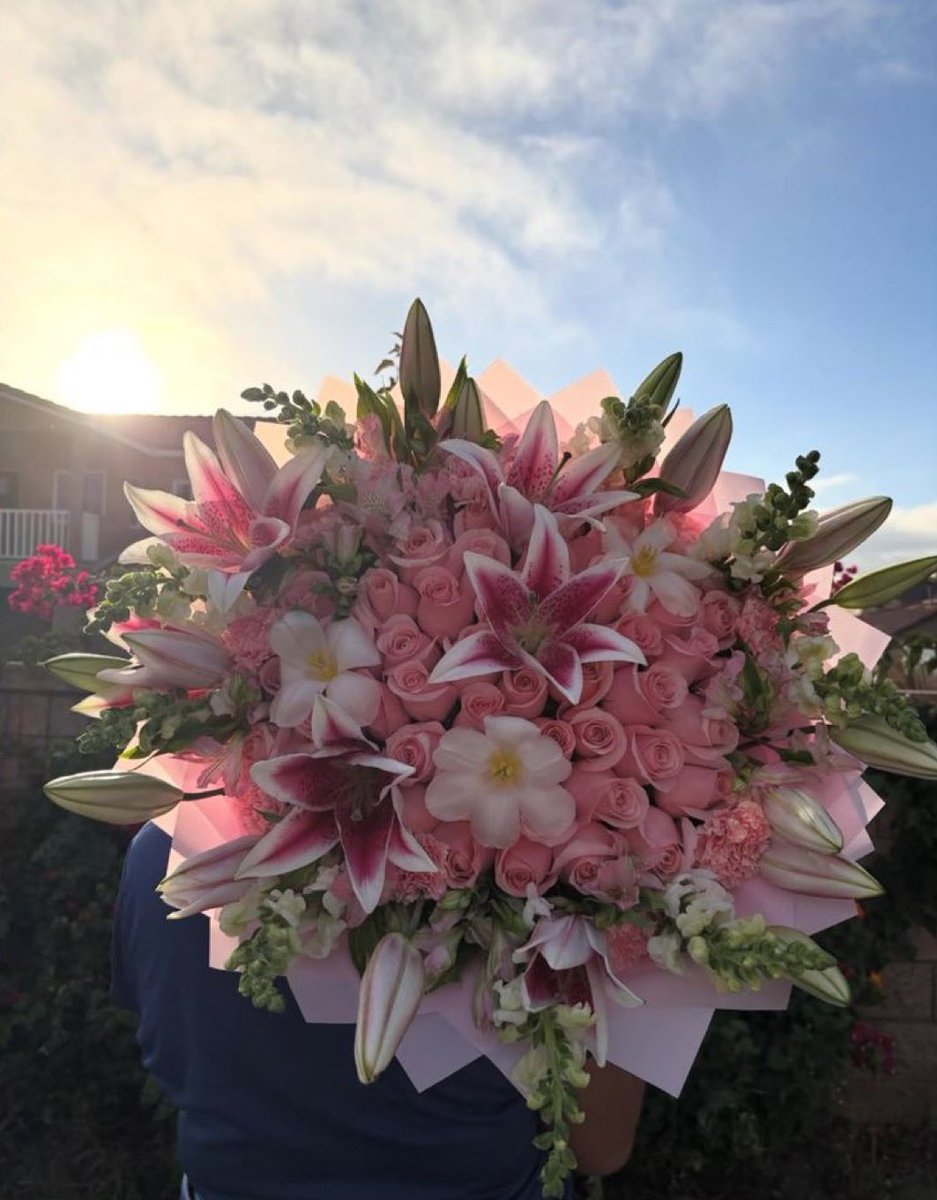 1leio's tweet image. 