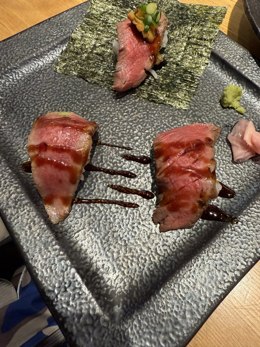 東京帰ってきた‼︎
明日から仕事始め憂鬱だけど気合い入れて頑張ろ‼︎