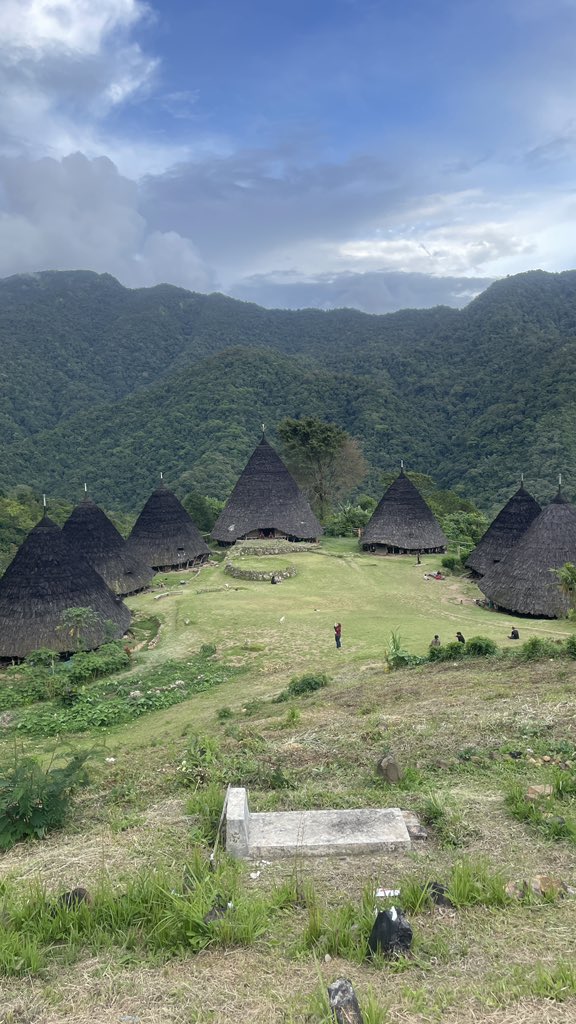 anotherwndd's tweet photo. 2025 salah satu wishlist nya ke labuan bajo, ternyata baru bisa terkabulnya di awal tahun 2026🤍 alhamdulillaaah https://t.co/XPNwWTLuk7