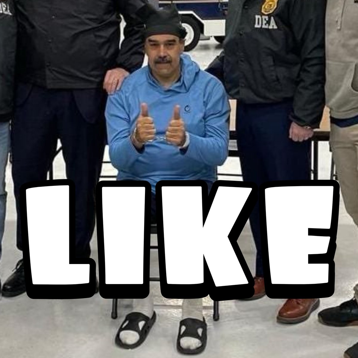 <a href="/laderechadiario/">La Derecha Diario</a> 👍🏻👍🏻