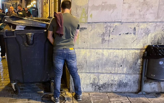 erictoddhansen's tweet photo. Aunque 1.000.000 ya lo hemos recuperado con las meadas del casco antiguo en este año.  Más vale cobrar que prevenir... https://t.co/lmp7jSEwO5