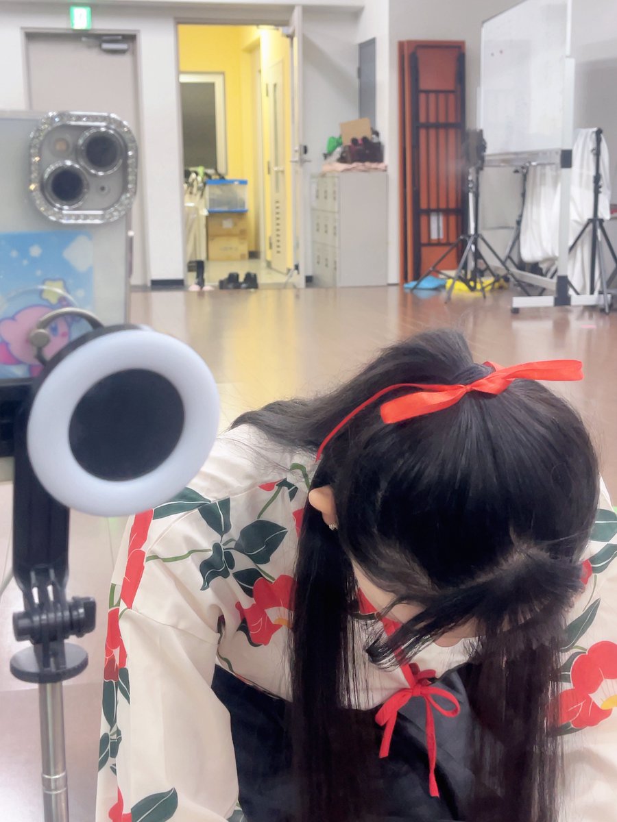 劇場あけおめ公演ありがとうございました❣️

手書きハガキ写真に残すの忘れてたー😂
上手くかけたからゆめ推しさんに渡ればいいなぁと思いながらじゃんけんしたけど見事勝ち取ってて流石やった😳
シンセカ初め/ゆめ初めしに来てくれてありがとうございました🥰

今年も何卒よろしくお願いします🙇🏻‍♀️