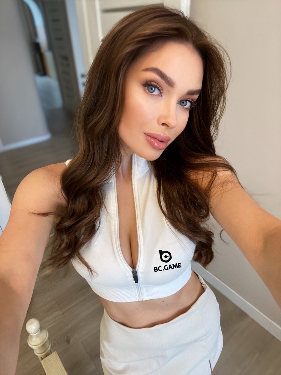 Dana🐣 tweet media