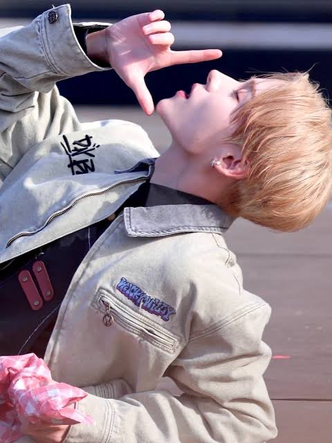 最近、TLにALD1のサンウォンくんが流れてくるんだけど、カッコ良すぎ