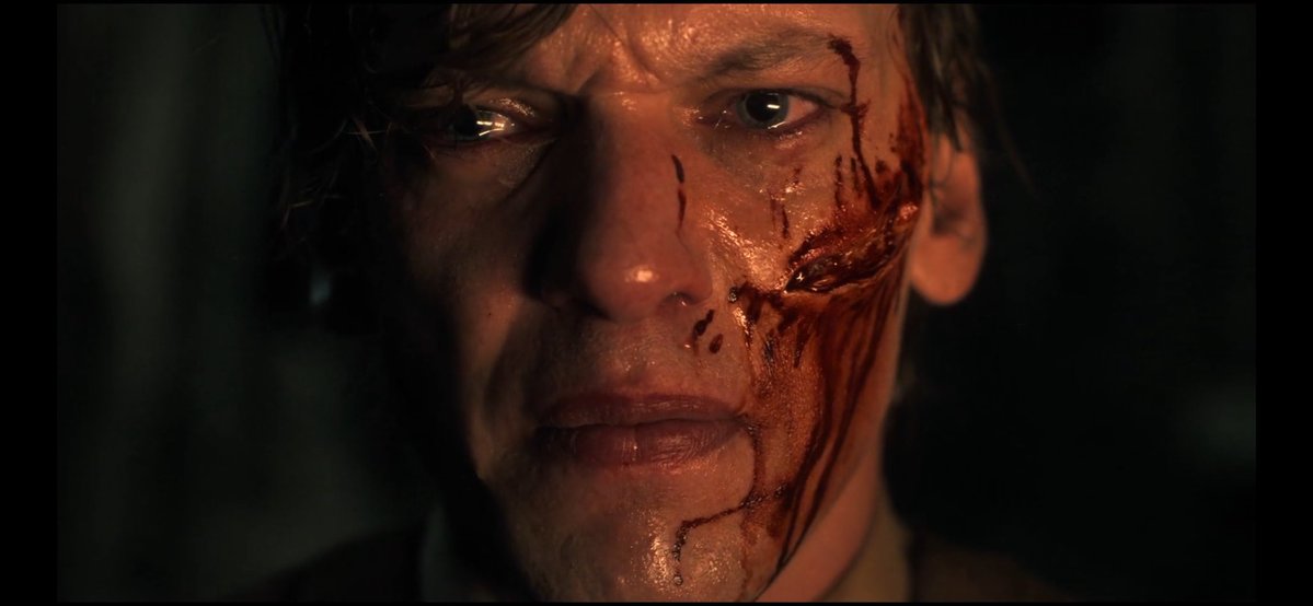 HuguitoMuaddib's tweet image. El mundo de camazotz o también conocido como la mente de vecna en #StrangerThings, representó en la serie lo que es la mente humana, llena de recuerdos bonitos a simple vista de la gente,fáciles de encontrar, pero oculto, oculto está el verdadero mundo,un mundo que ni el propio…