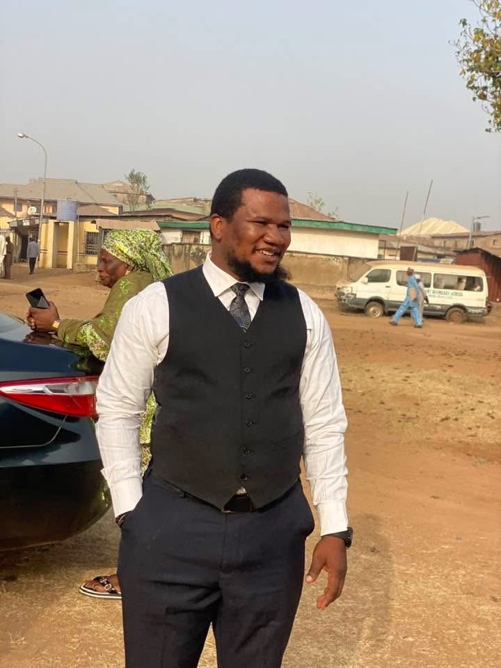 Abdulkareem_ID's tweet photo. HAPPY NEW YEAR FAM https://t.co/7tnO5pTKzj