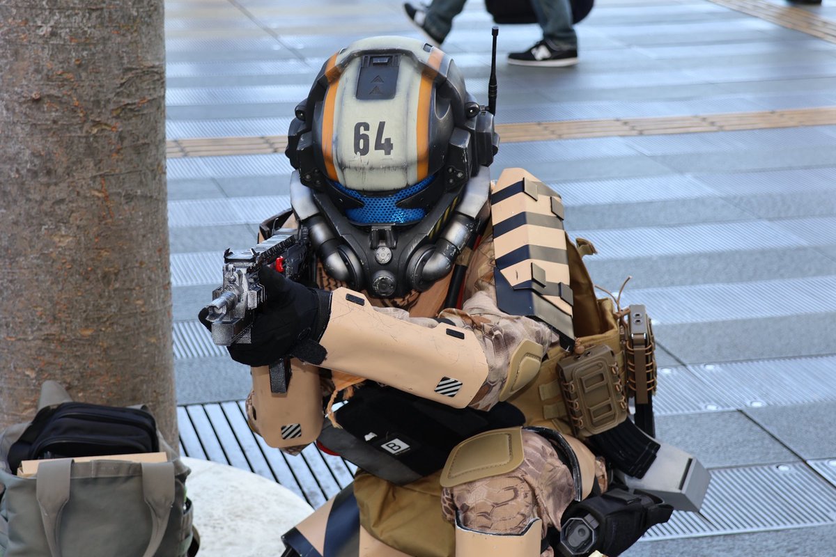 koutyasergeant's tweet photo. 【cosplay】
#Taitanfall2 

　　『目標を確認した、攻撃を開始する』

📷 @rimu0409 

#アコスタさいたま https://t.co/nXiMRqPZVz