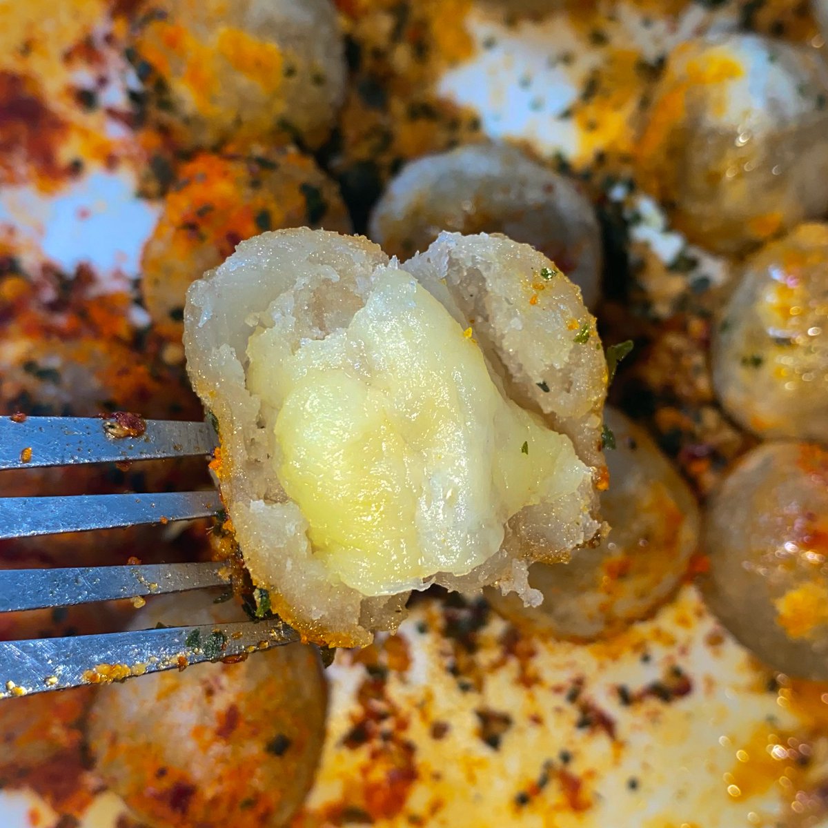 its me🦋 tweet media