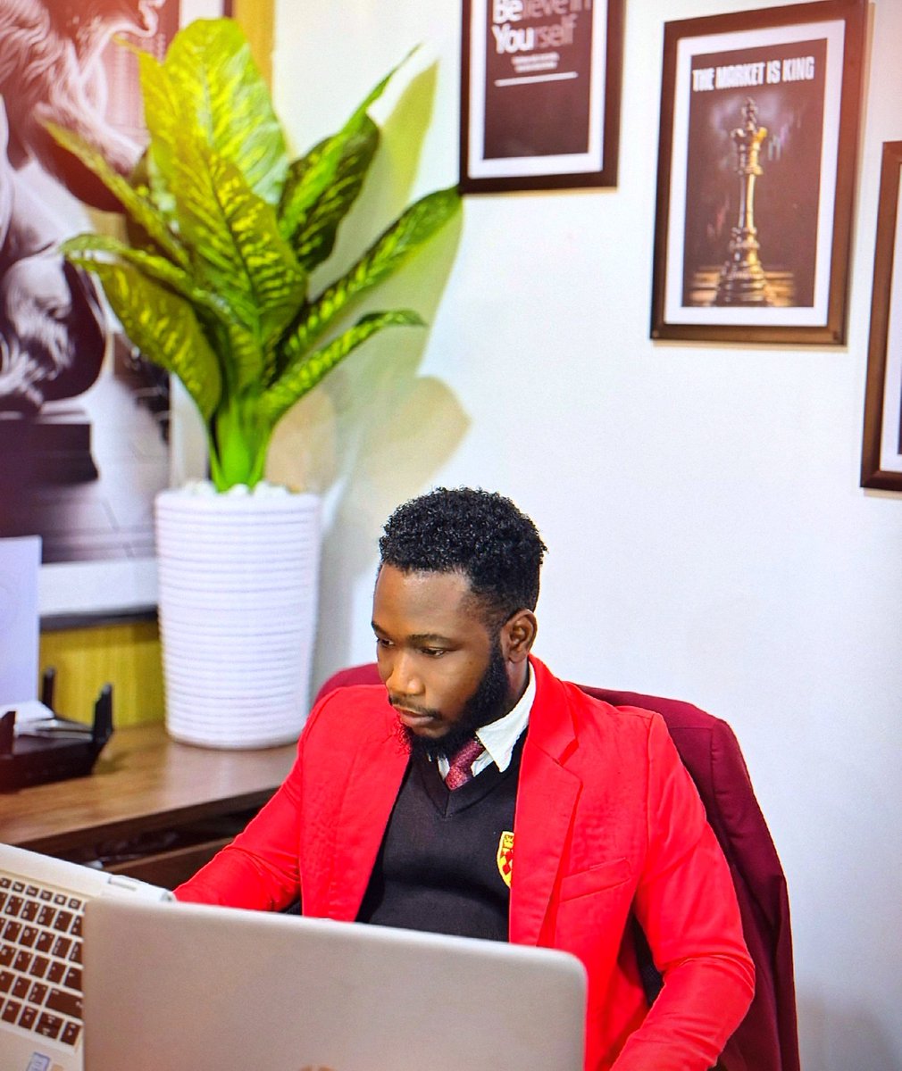 its_quincy's tweet photo. “The best thing money can buy is financial freedom.”

Financial freedom is the power to choose — how you work, when you work, and the life you design. It’s about building income streams that don’t depend solely on your time and freeing yourself from constant financial pressure. https://t.co/tCHXK5wM3K