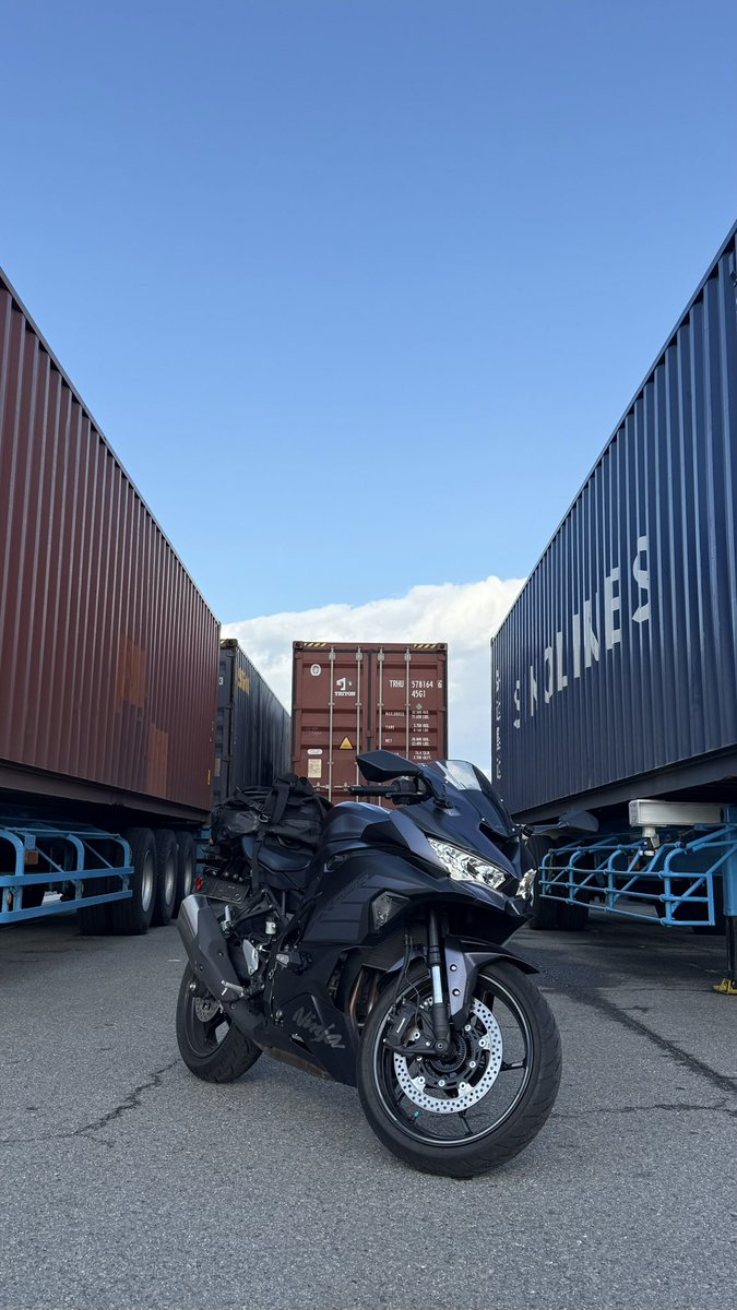 なんかバグで画像が消えてたので改めて💦 自己紹介！ 名前 : ひじり