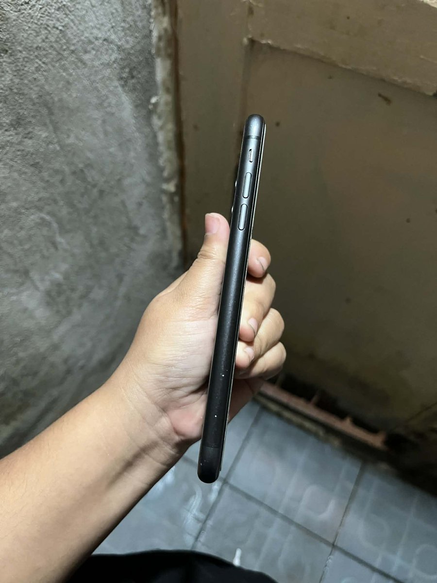 coxxine01's tweet photo. Iphone 11 64gb 
- ขาย 2,700 รวมส่ง -
* ตำหนิ * เครื่องบายพาส ใช้ได้แค่ไวไฟ ไม่ติดคราว ห้ามรี ios 26.1 เพิ่มเติมทักไลน์ 🐽🐽 ผ่านกลางได้ค่ะ
#ส่งต่อไอโฟน #ส่งต่อไอโฟนมือสอง #ส่งต่อไอแพด https://t.co/ilPZRjfvYS