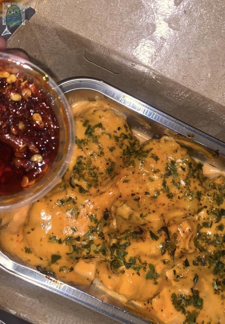 Tanyarlfes tweet media