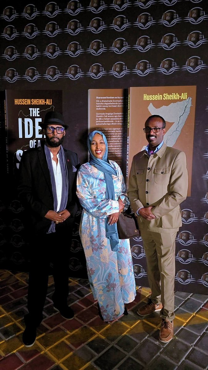 #MUQDISHO:- Caawa waxaan ka qeybgalay bandhigga buugga uu qoray <a href="/XuseenMacallin/">Hussein Sheikh-Ali</a> ee aragtida dowladnimada oo ku qoran afafka Soomaaliga &amp; Ingiriiska oo lagu qabtay Hotel Afrik Muqdisho.