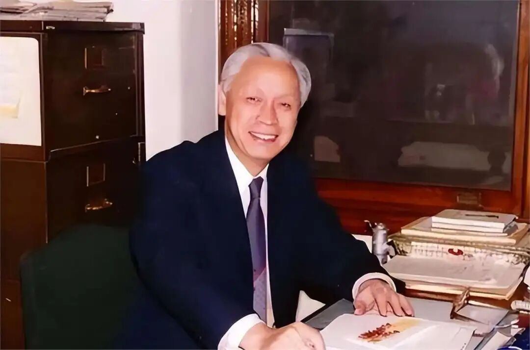 DailyBeijing's tweet image. 顾方舟诞辰100周年纪念活动正式被纳入联合国教科文组织系列纪念活动
The 43rd #UNESCO General Conference has officially included the 100th anniversary of Chinese #scientist #GuFangzhou's birth in its list of commemorative events. From 2026 to 2027, #China, #France, and #Italy will