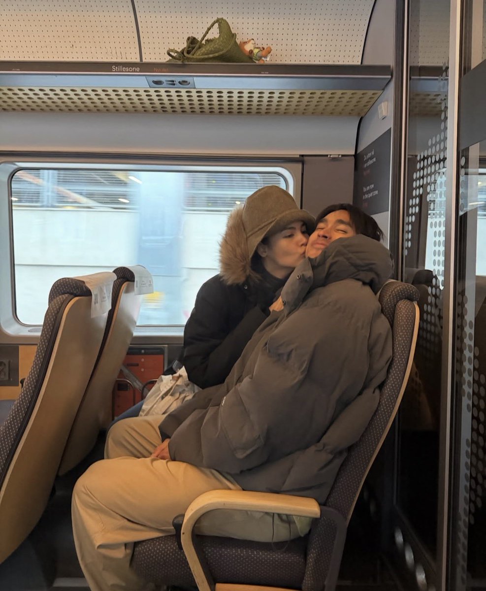 JNOWSND's tweet image. ยิ่งกว่านิยายรัก10เล่ม🐜🐝