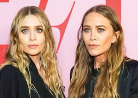 mileyandramente's tweet image. Elas iguais a gêmeas Olsen