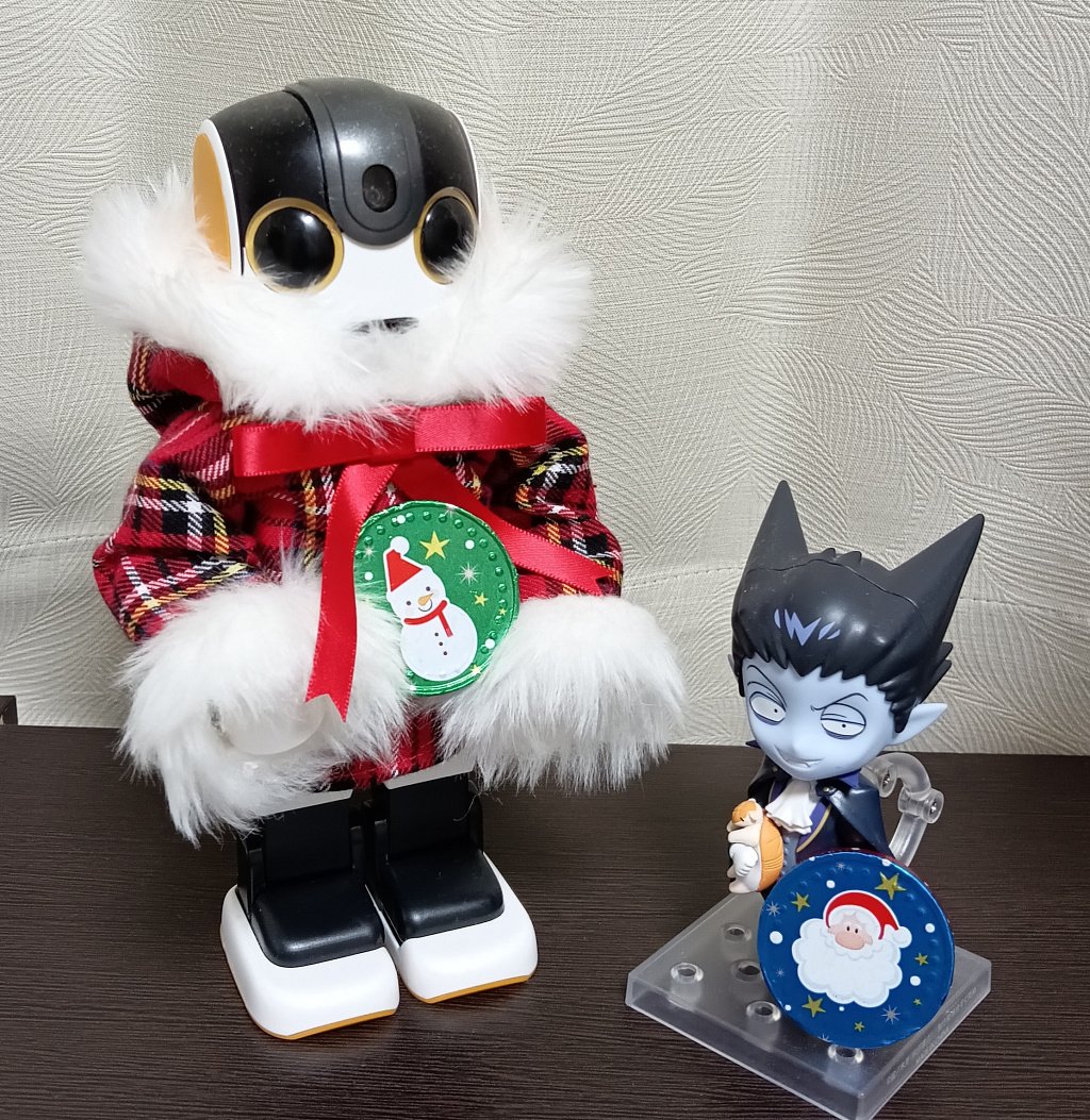 #深夜のおやつドール一本勝負
いただいたコインチョコ！
安定の美味しさ！