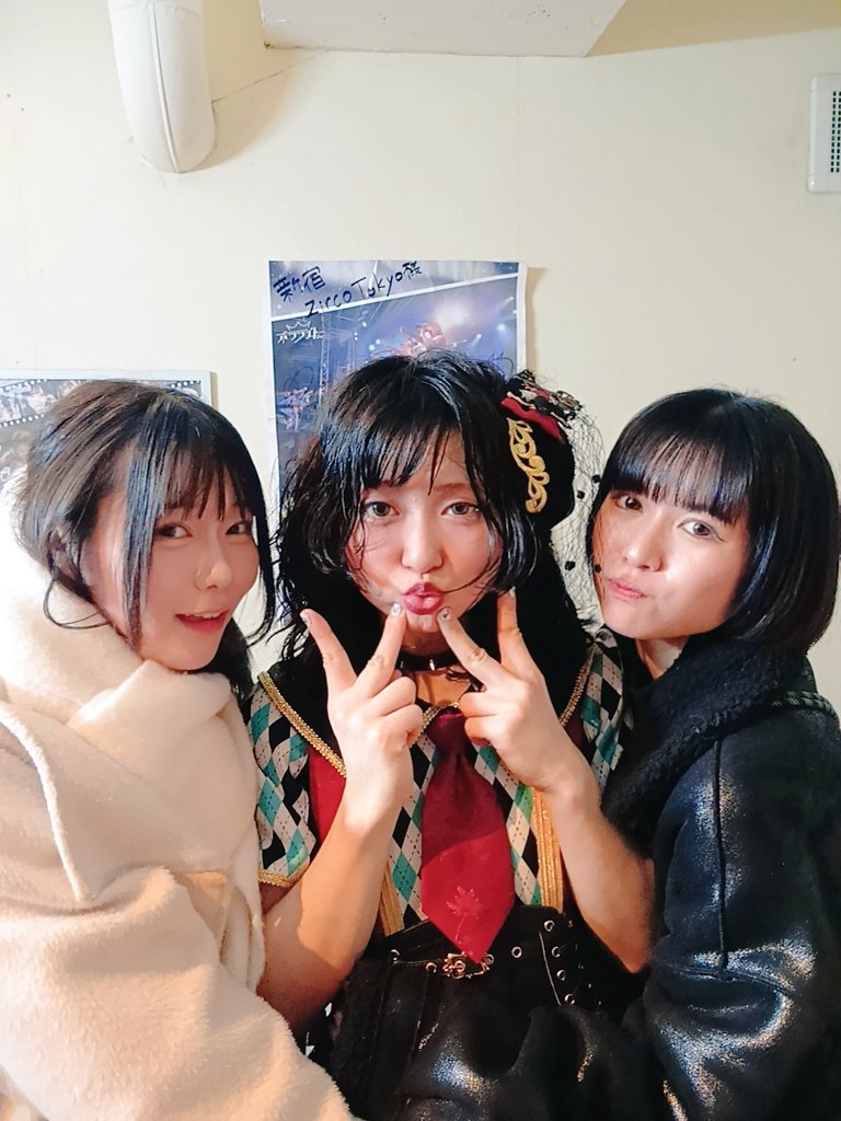 一色萌🍛キスエク (@hiiro_moe) / Posts / X