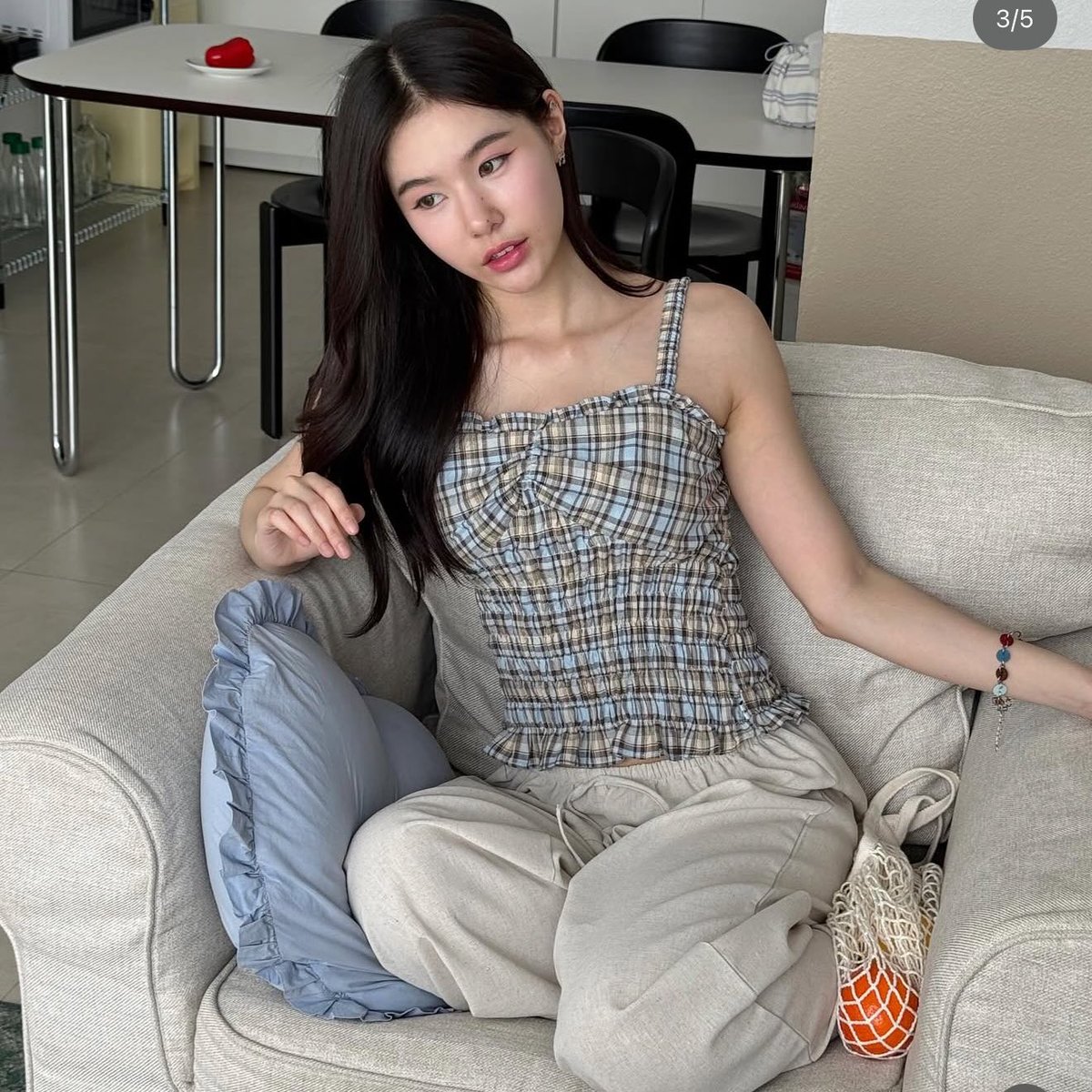 เสื้อacey 259฿(from390฿)  #ส่งต่อmerge #ส่งต่อvghbkk #ส่งต่อcintage #ส่งต่อstylist #sisterfabric #wsw #ส่งต่อwsw #ส่งต่อwhatshewere #ส่งต่อnewcute #ส่งต่อเสื้อผ้า #ส่งต่อกระเป๋า #เสื้อผ้ามือสอง #โล๊ะตู้มือสอง