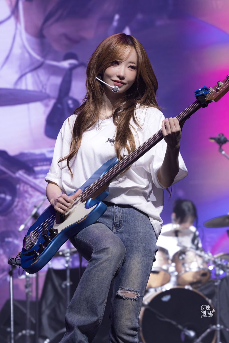 cho6ann_hk's tweet image. -

Qᴡᴇʀ 1ꜱᴛ ᴡᴏʀʟᴅ ᴛᴏᴜʀ “ʀᴏᴄᴋᴀᴛɪᴏɴ” ɪɴ ᴍᴀᴄᴀᴜ

첫 아시아 투어 시작!!!!

@magentaof62 🩷

#QWER #Magenta #마젠타