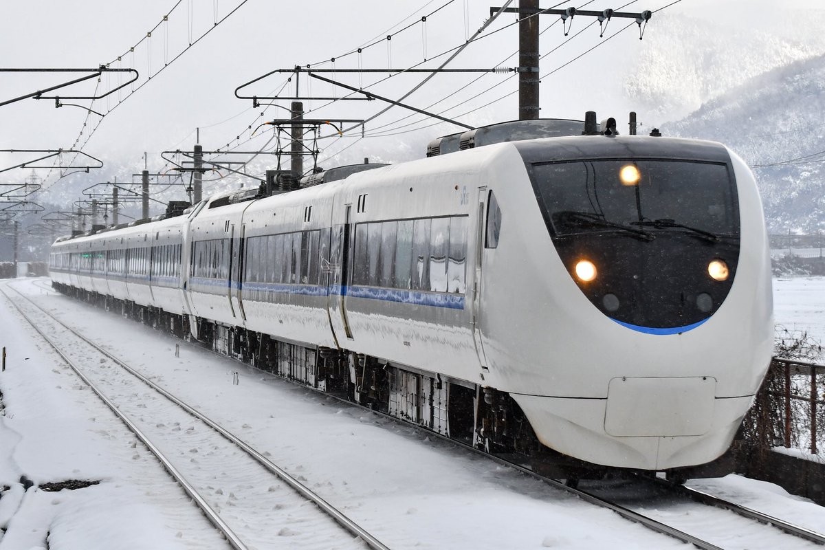 1/3 4012M 特急サンダーバード12号 681系V14+683系B31