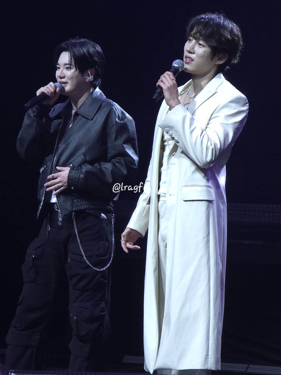 lragfd's tweet photo. 260104 LEE SUNG YEOL FANMEETING Asteroid 
응원하러 와준 성종오빠
전주이씨즈가 열어준 미니콘서트까지 행복이 2배
내 평생 앞으로 이렇게 사랑할 수 있는 사람이 있을까 싶다
인피니트 평생 함께 사랑하자💛
#이성열 #이성종 #인피니트 #INFINITE https://t.co/fmaGPVebO7