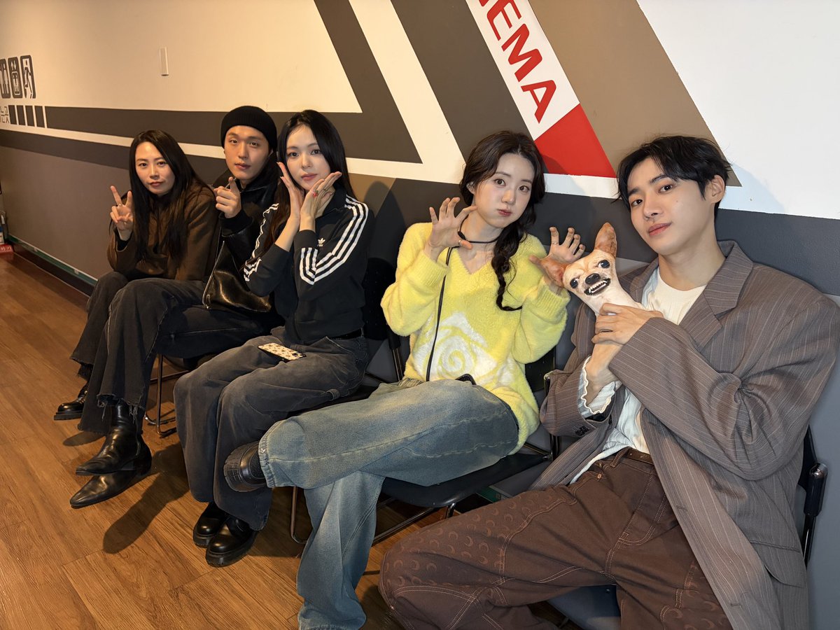 bbachuu0's tweet image. 치와와 소중히 안고있어 귀여워